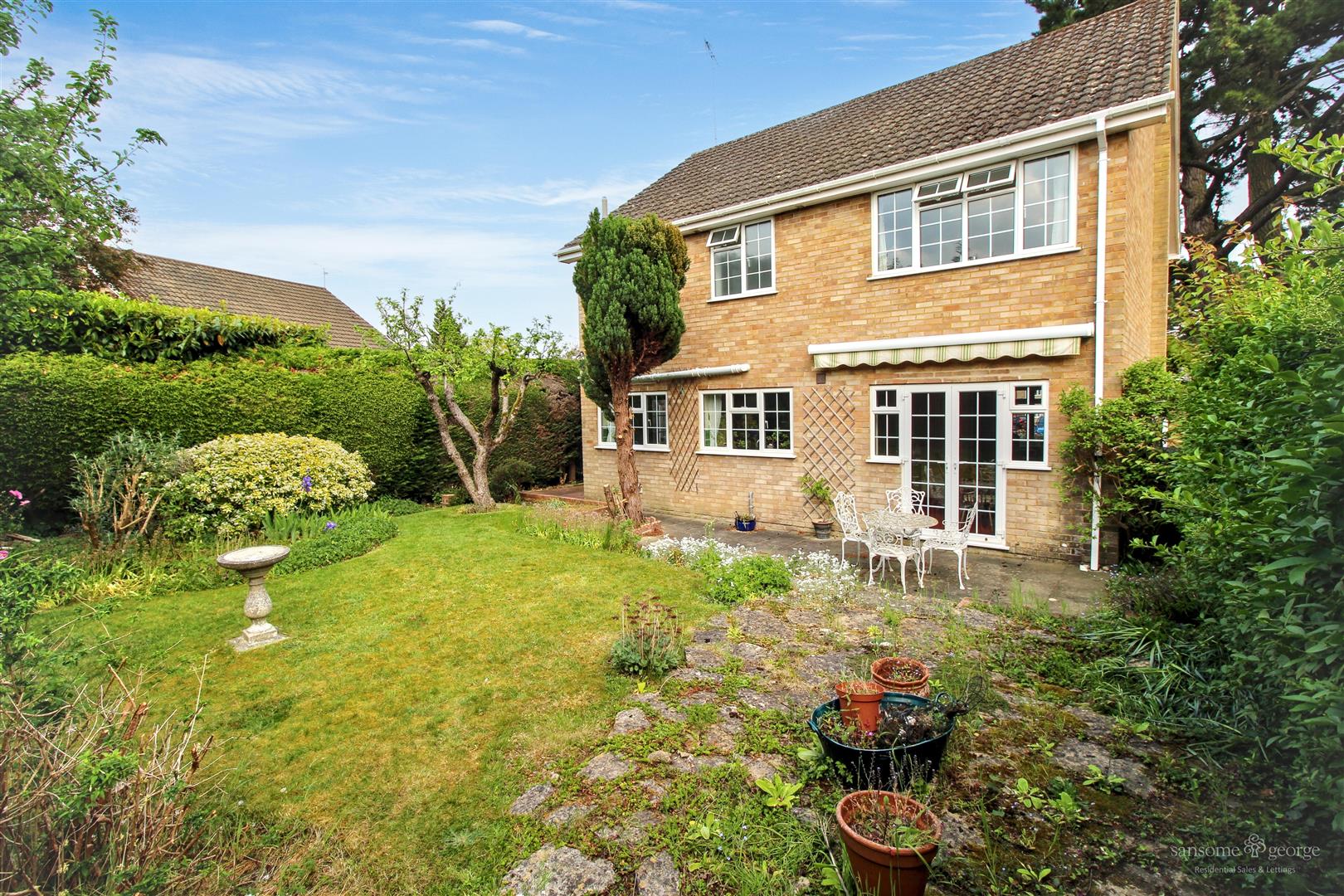 Cecil Aldin Drive, Tilehurst, Reading